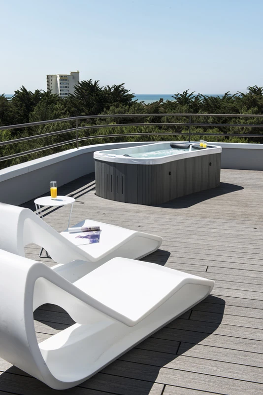 Suite hotel spa vendée saint jean de monts avec jaccuzi privatif